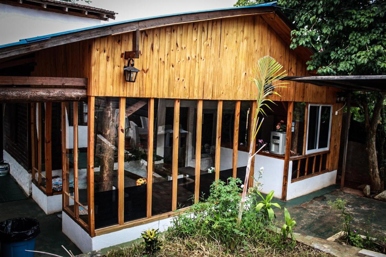 Hostel Krieger Hauss 伊瓜苏港 外观 照片
