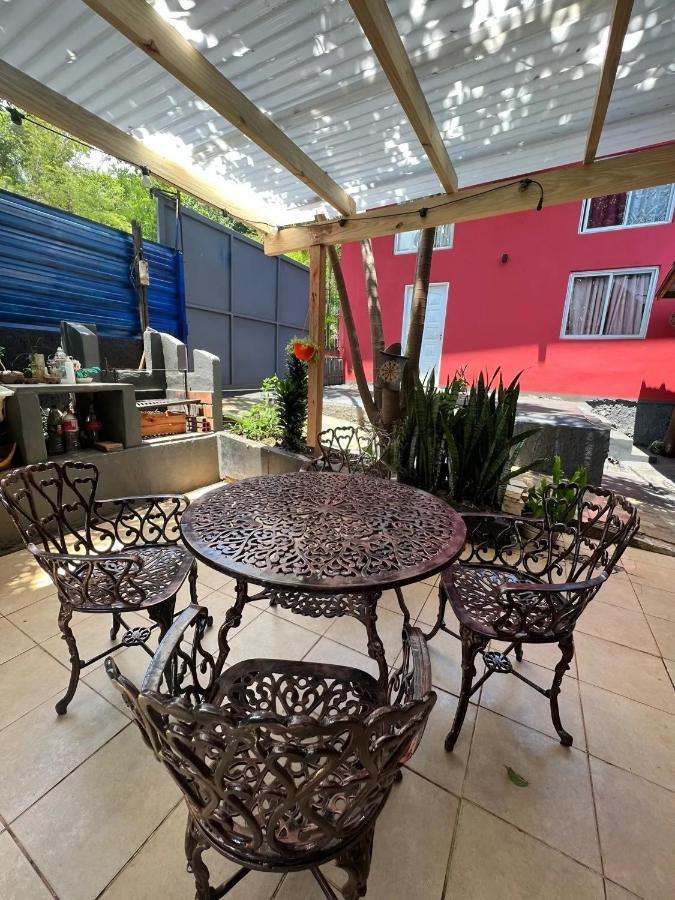 Hostel Krieger Hauss 伊瓜苏港 外观 照片